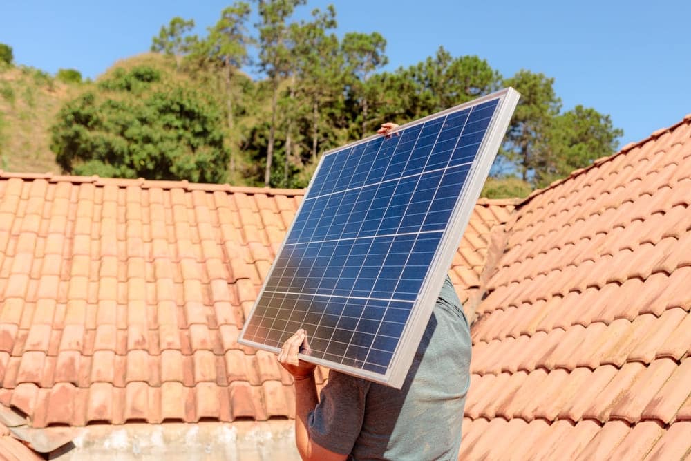 découvrez nos solutions d'aide pour l'installation de panneaux solaires en 2025. profitez de conseils d'experts, de subventions disponibles et d'informations sur les meilleures pratiques pour passer à l'énergie solaire tout en réduisant vos coûts. transformez votre avenir énergétique dès aujourd'hui!