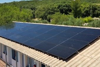 découvrez l'expertise de notre installateur photovoltaïque à avignon, spécialisé dans l'installation de panneaux solaires pour un avenir énergétique durable. profitez d'une solution sur mesure pour réduire votre facture d'électricité et contribuer à la protection de l'environnement.