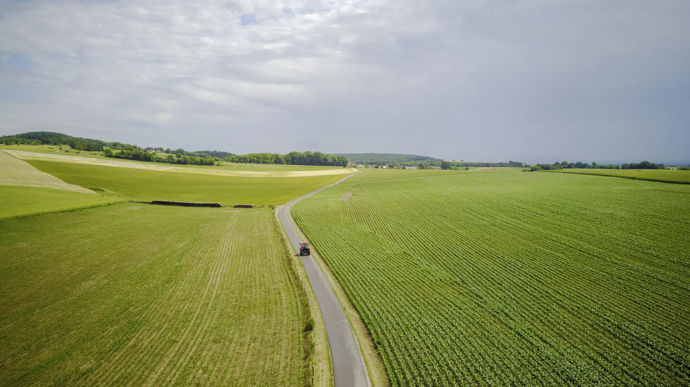 découvrez comment choisir le bon installateur rural pour vos projets d'aménagement et de construction. trouvez des conseils pratiques et des critères de sélection pour garantir un travail de qualité adapté à vos besoins spécifiques en milieu rural.