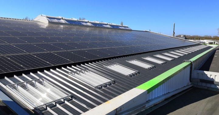 découvrez les avantages de l'autoconsommation photovoltaïque : une solution durable pour réduire vos factures d'énergie, limiter votre empreinte carbone et profiter d'une énergie renouvelable. optez pour l'indépendance énergétique grâce à l'installation de panneaux solaires adaptés à vos besoins.