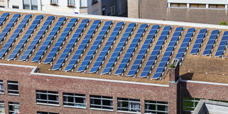découvrez nos conseils et astuces pour la préparation de votre toiture avant l'installation de panneaux solaires. optimisez l'efficacité de votre équipement tout en protégeant votre toit.