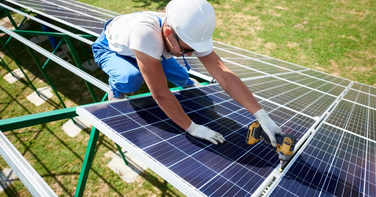 découvrez des solutions d'installation solaire à des prix abordables! transformez votre toit en source d'énergie renouvelable avec notre service d'installateur solaire pas cher, tout en réalisant des économies sur vos factures d'électricité.