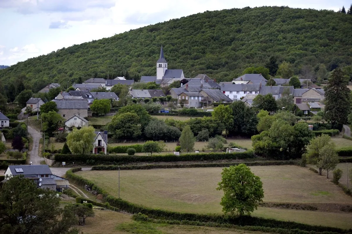 photosol énergie est votre expert en solutions innovantes d'énergie solaire, offrant des installations sur mesure pour un avenir durable. découvrez comment maximiser votre potentiel énergétique tout en réduisant votre empreinte carbone.