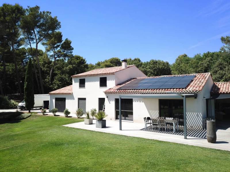 découvrez comment optimiser l'autonomie de vos panneaux photovoltaïques à la ciotat. profitez d'une énergie renouvelable efficace et durable tout en réduisant vos factures d'électricité. informez-vous sur les meilleures pratiques et technologies disponibles dans votre région.