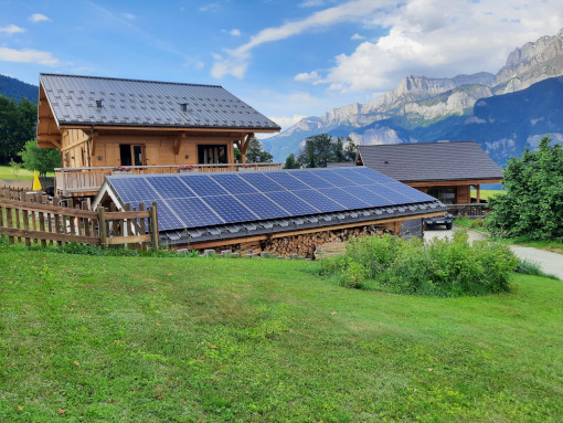 découvrez notre service d'installateur de panneaux photovoltaïques à cran-gevrier, spécialisé dans l'installation de solutions énergétiques durables et performantes. optez pour une énergie verte et réduisez vos factures d'électricité dès aujourd'hui !