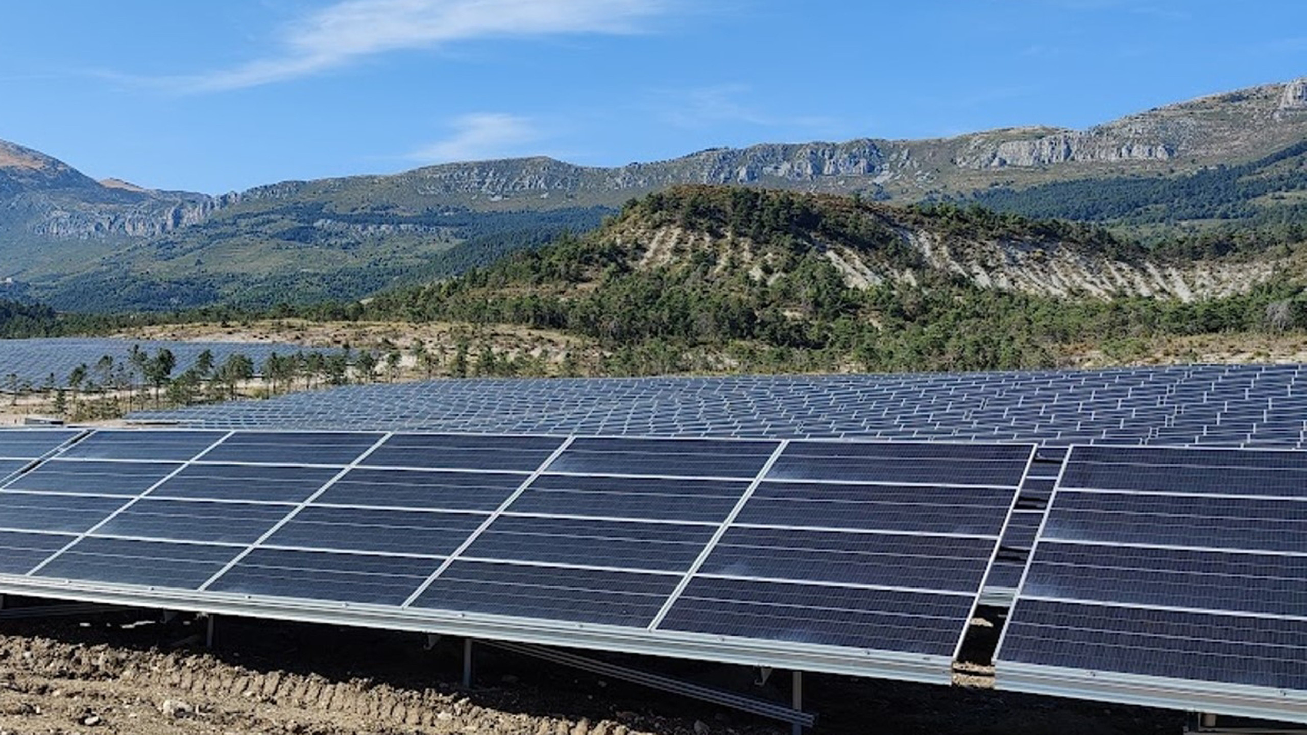 découvrez les acteurs solaires de la région rhône-alpes, qui s'engagent à promouvoir l'énergie renouvelable et à transformer l'environnement énergétique. explorez les initiatives innovantes, les projets écologiques et les solutions durables pour un avenir plus vert.