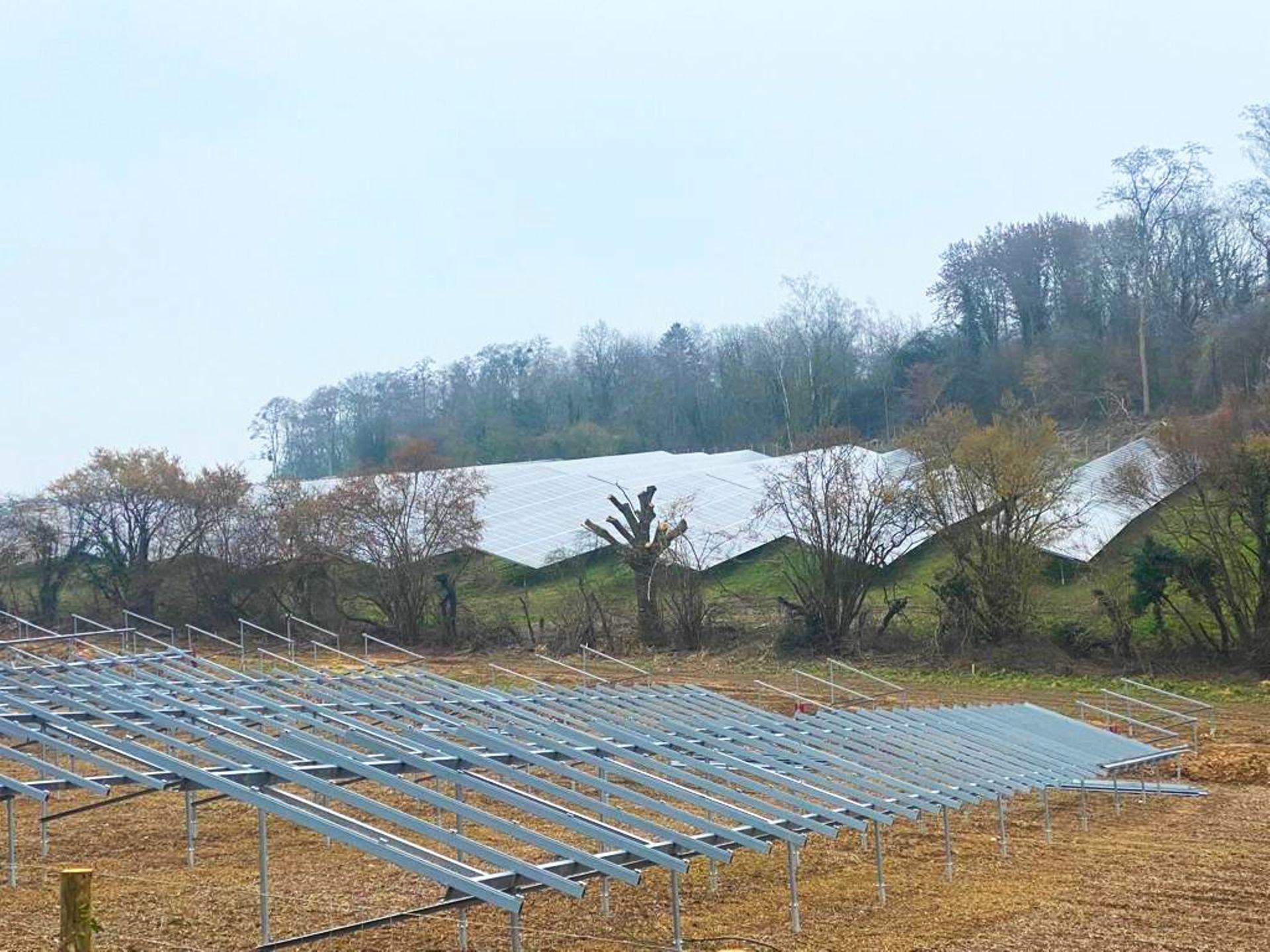 découvrez nos services d'installation de panneaux photovoltaïques dans le hainaut. profitez d'une énergie renouvelable, d'économies sur vos factures d'électricité et d'un accompagnement personnalisé pour votre projet solaire.