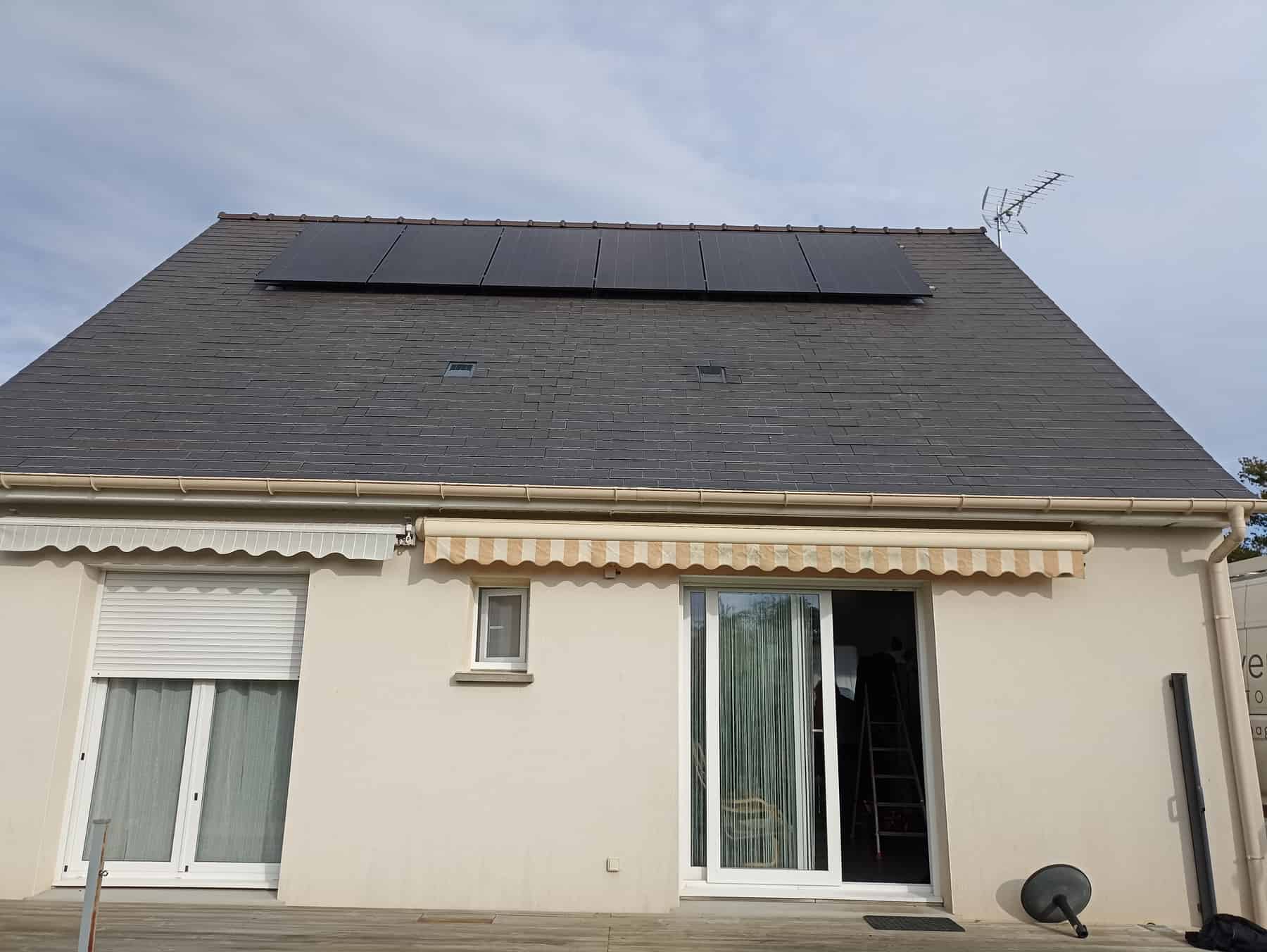 découvrez les offres d'edf pour l'installation de panneaux solaires destinés aux particuliers. profitez d'économies d'énergie, d'une réduction de votre facture et d'une contribution à la transition énergétique grâce à des solutions adaptées à vos besoins.
