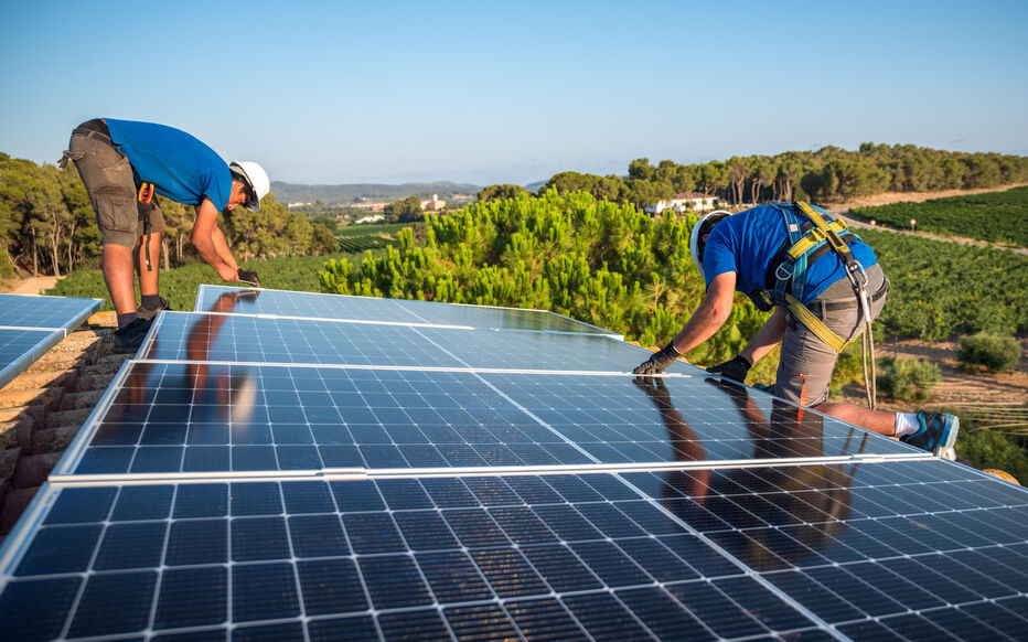 découvrez les services d'un installateur photovoltaïque dans le puy-de-dôme pour transformer votre énergie solaire en économies. profitez d'une installation professionnelle, d'un accompagnement sur mesure et d'énergies renouvelables pour un avenir durable.