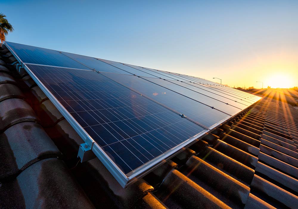 découvrez comment les panneaux photovoltaïques à distance transforment l'énergie solaire en une solution innovante et efficace, vous permettant de suivre et d'optimiser votre production d'énergie, où que vous soyez.