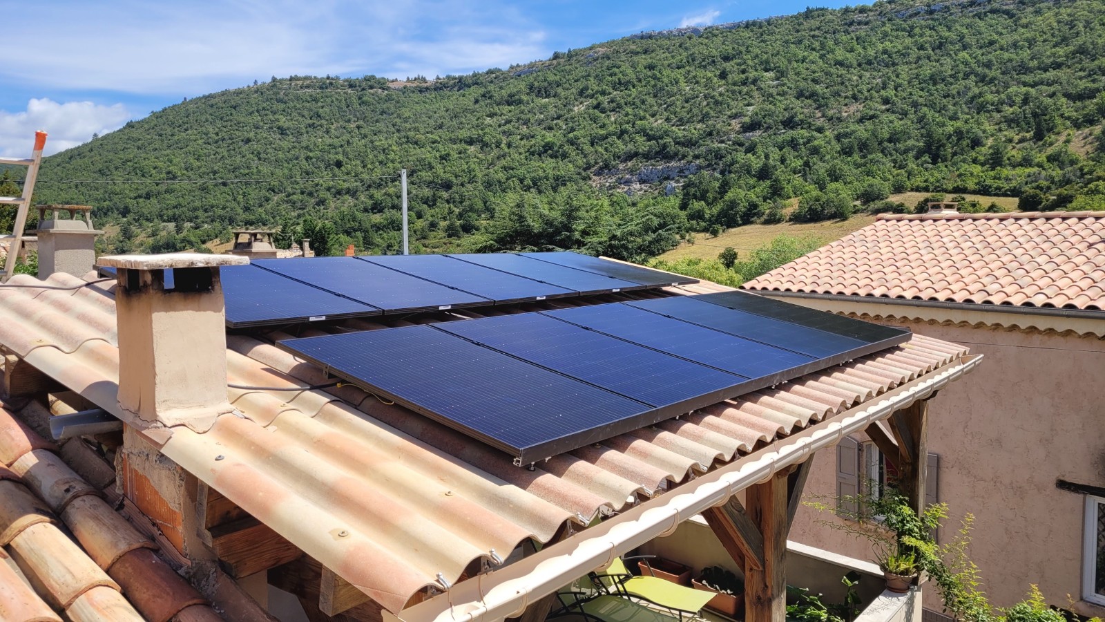 découvrez les avantages des panneaux photovoltaïques dans le vaucluse : une solution écologique et économique pour produire votre propre énergie renouvelable. informez-vous sur les installations, subventions et bénéfices à long terme.