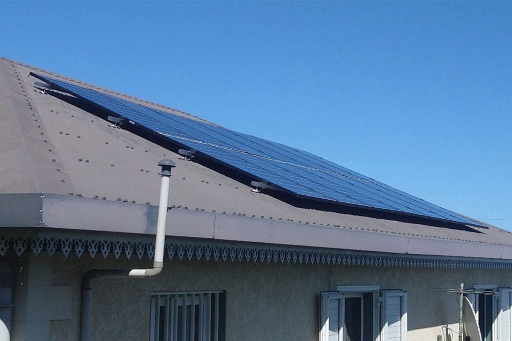 découvrez comment les panneaux photovoltaïques peuvent devenir une source de revenus rentables tout en réduisant votre empreinte carbone. investissez dans une énergie durable et profitez d'une rentabilité à long terme grâce à cette technologie innovante.