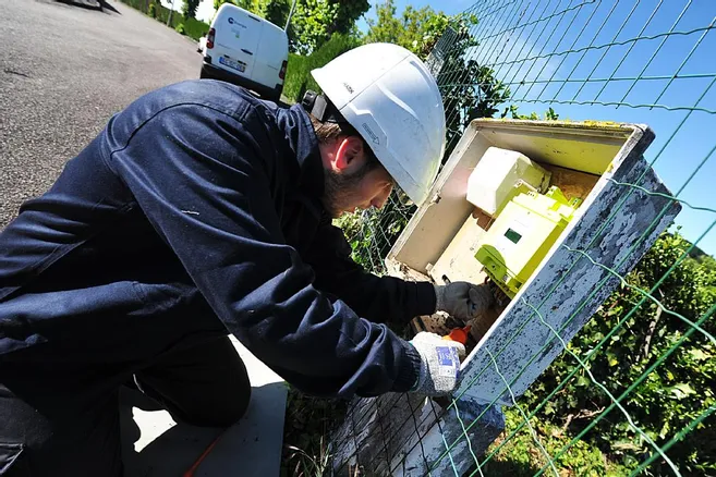 découvrez tout ce qu'il faut savoir sur la fin d'enedis, son impact sur le réseau électrique et les conséquences pour les consommateurs. restez informé sur les évolutions à venir et les nouvelles régulations.