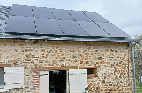 découvrez les avantages de l'autoconsommation photovoltaïque : produisez votre propre électricité grâce à l'énergie solaire, réduisez vos factures d'électricité et contribuez à la préservation de l'environnement.