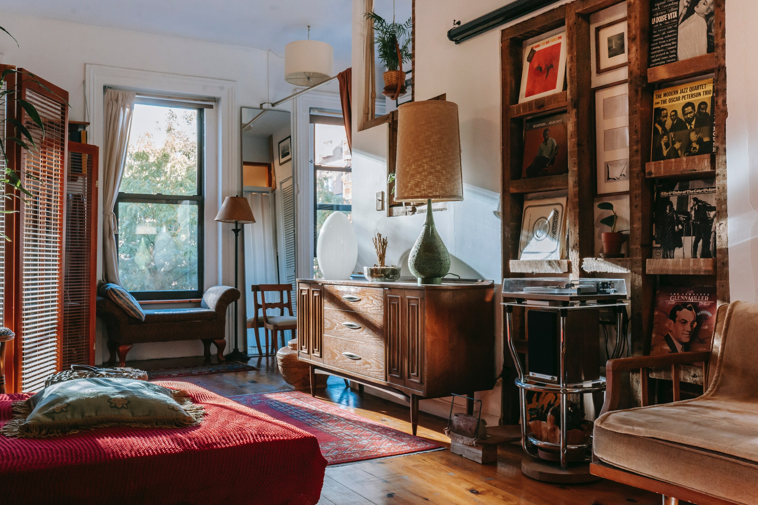 découvrez le coliving éco, une solution d'habitat partagée qui allie confort, convivialité et respect de l'environnement. rejoignez une communauté engagée pour un mode de vie durable tout en profitant d'espaces modernes et collaboratifs.