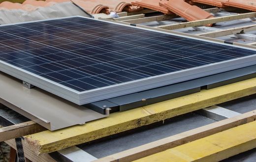 découvrez l'attestation installateur photovoltaïque 2012, un document essentiel pour les professionnels du secteur. informez-vous sur les conditions d'obtention, les normes à respecter et les enjeux liés à l'installation de panneaux solaires. optimisez vos compétences et assurez-vous de la conformité de vos projets photovoltaïques grâce à cette attestation reconnue.