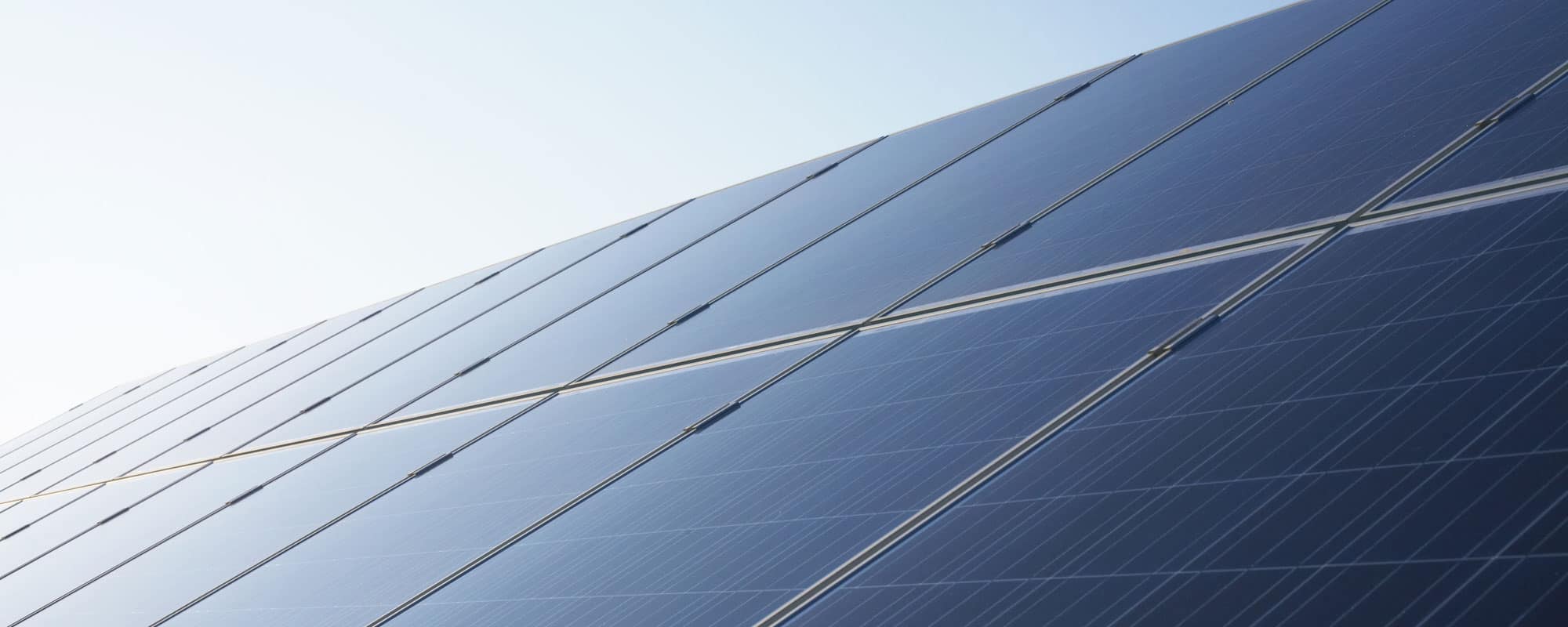 découvrez les avantages de l'énergie solaire durable, une solution écologique et économique pour réduire votre empreinte carbone. informez-vous sur les technologies innovantes, les installations solaires et les moyens d'optimiser votre consommation d'énergie grâce à cette source d'énergie renouvelable.