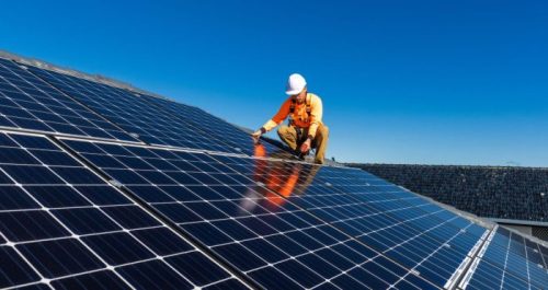 découvrez nos services d'installation photovoltaïque, adaptés à vos besoins énergétiques. profitez d'une énergie propre et renouvelable tout en réduisant votre facture d'électricité. faites confiance à nos experts pour une installation rapide et efficace.