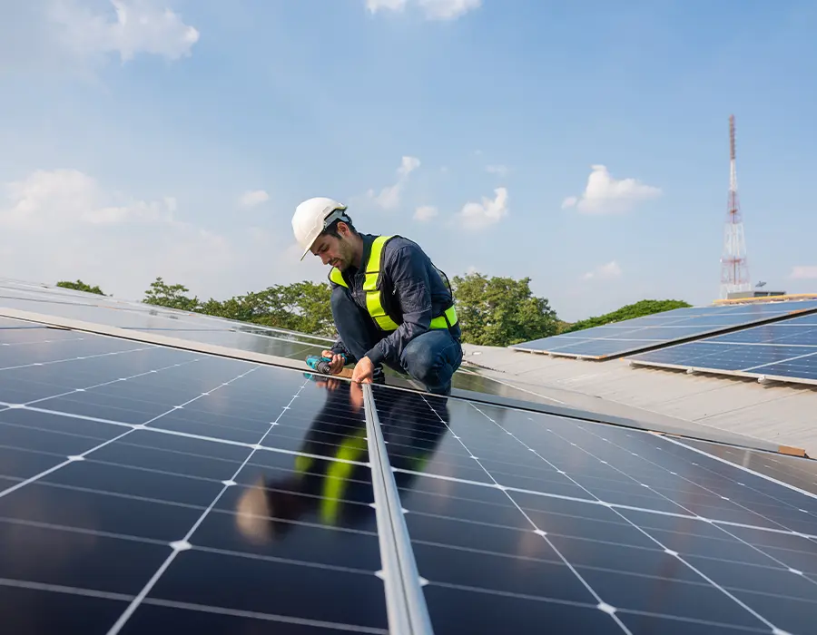 découvrez les avantages des panneaux solaires pour toiture : une solution écologique et économique pour produire votre propre électricité, réduire vos factures énergétiques et valoriser votre bien immobilier.