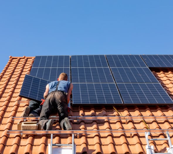 découvrez les services d'un installateur photovoltaïque à bordeaux, spécialisé dans l'installation de panneaux solaires pour optimiser votre production d'énergie renouvelable. bénéficiez d'une expertise locale pour un projet sur mesure et des économies d'énergie durables.