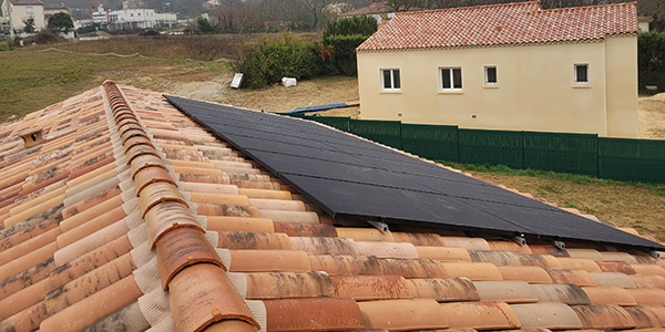 découvrez notre service d'installateur de panneaux photovoltaïques à nemours. optimisez votre consommation d'énergie et réduisez vos factures grâce à des solutions solaires adaptées à vos besoins. contactez-nous pour une installation rapide et efficace.