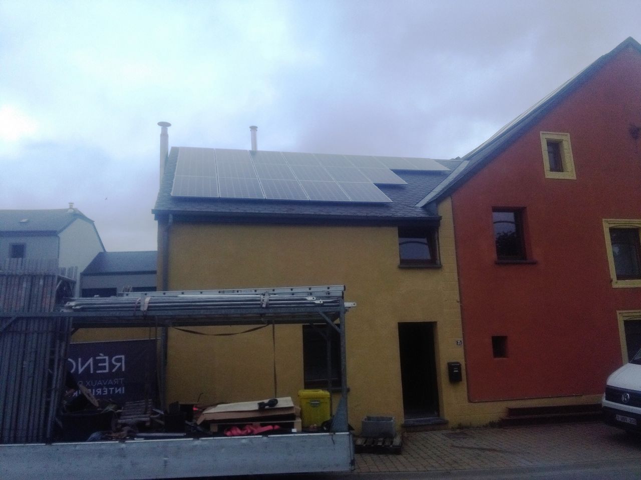 découvrez comment choisir le meilleur installateur photovoltaïque au luxembourg pour optimiser votre transition énergétique. bénéficiez d'expertise et de conseils pour un investissement rentable et durable.