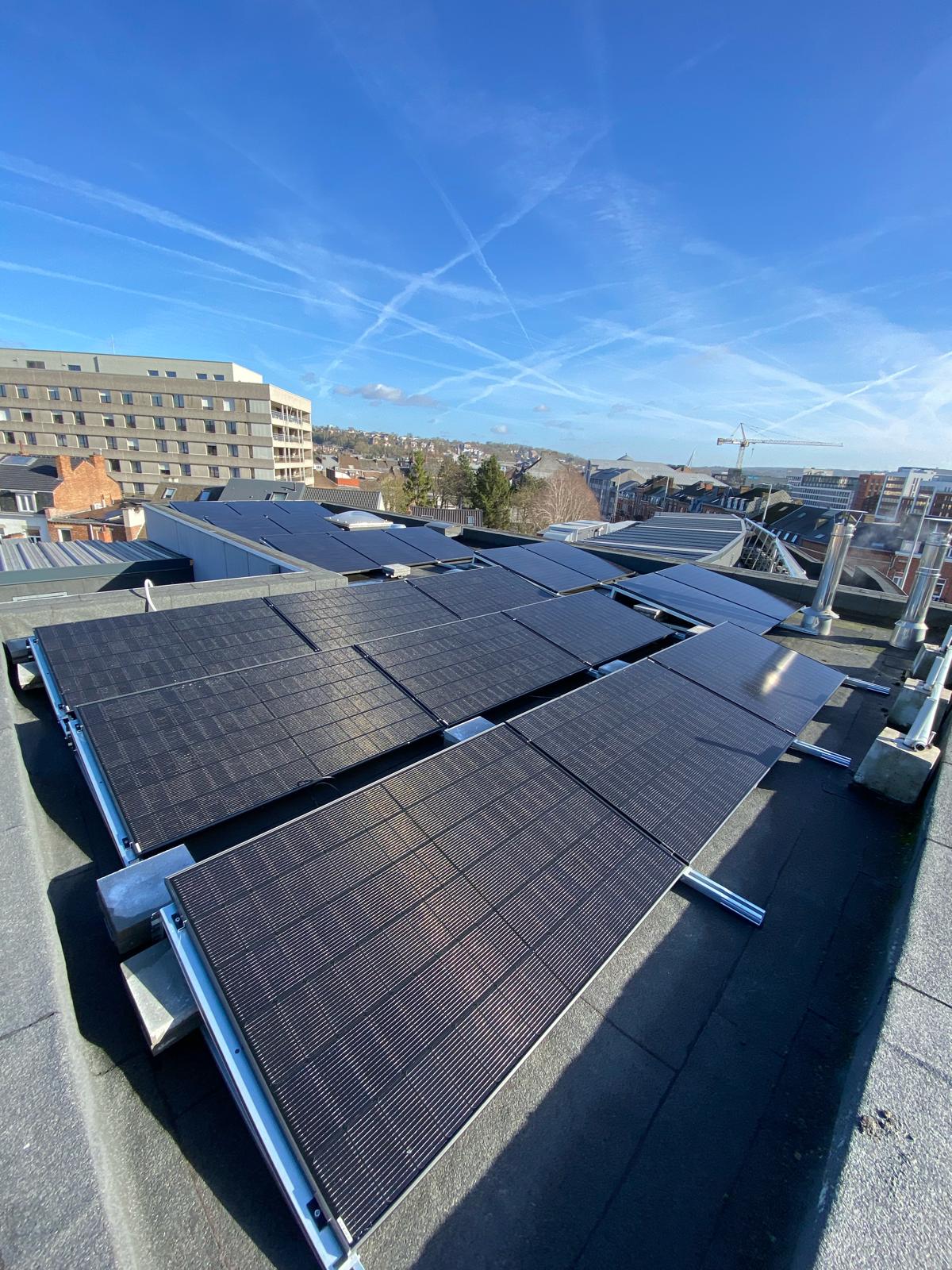 découvrez nos services d'installateur photovoltaïque à namur. profitez d'une énergie solaire propre et durable grâce à nos solutions adaptées à vos besoins. contactez-nous pour un devis gratuit et transformez votre consommation énergétique dès aujourd'hui.
