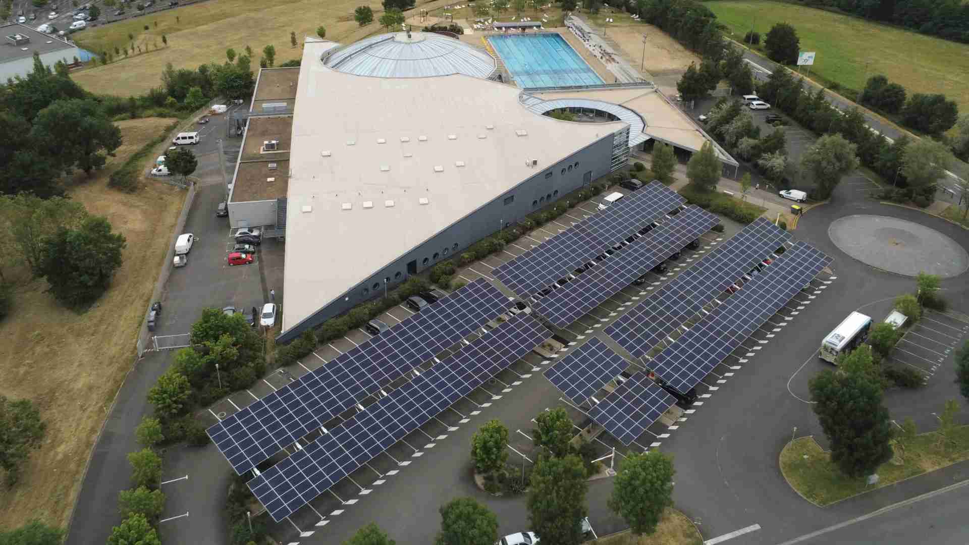 découvrez nos services d'installation photovoltaïque dans l'allier. profitez d'énergies renouvelables pour réduire vos factures et contribuer à la protection de l'environnement. expertise et qualité garantis.