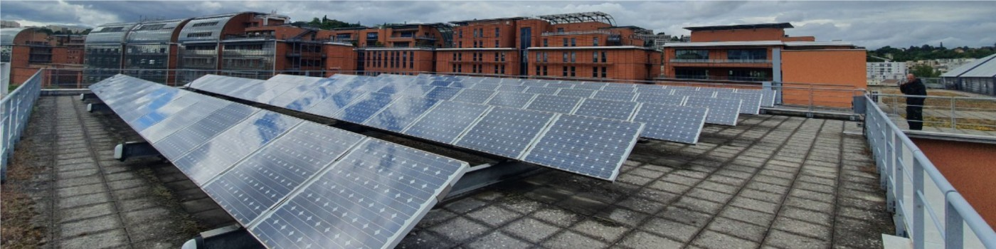 découvrez l'impact des installateurs de panneaux photovoltaïques sur la toiture : optimisation de l'efficacité énergétique, valorisation immobilière et contribution à la transition écologique. informez-vous sur les bénéfices des panneaux solaires pour votre habitation.