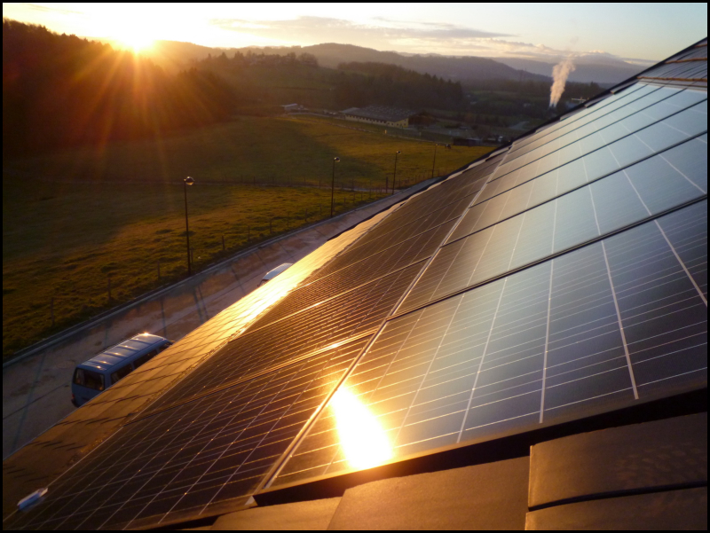 découvrez notre guide complet sur la surface nécessaire pour installer une centrale solaire de 1 kwc. maximisez l'efficacité de votre projet énergétique et apprenez à optimiser l'espace pour une production d'énergie durable.