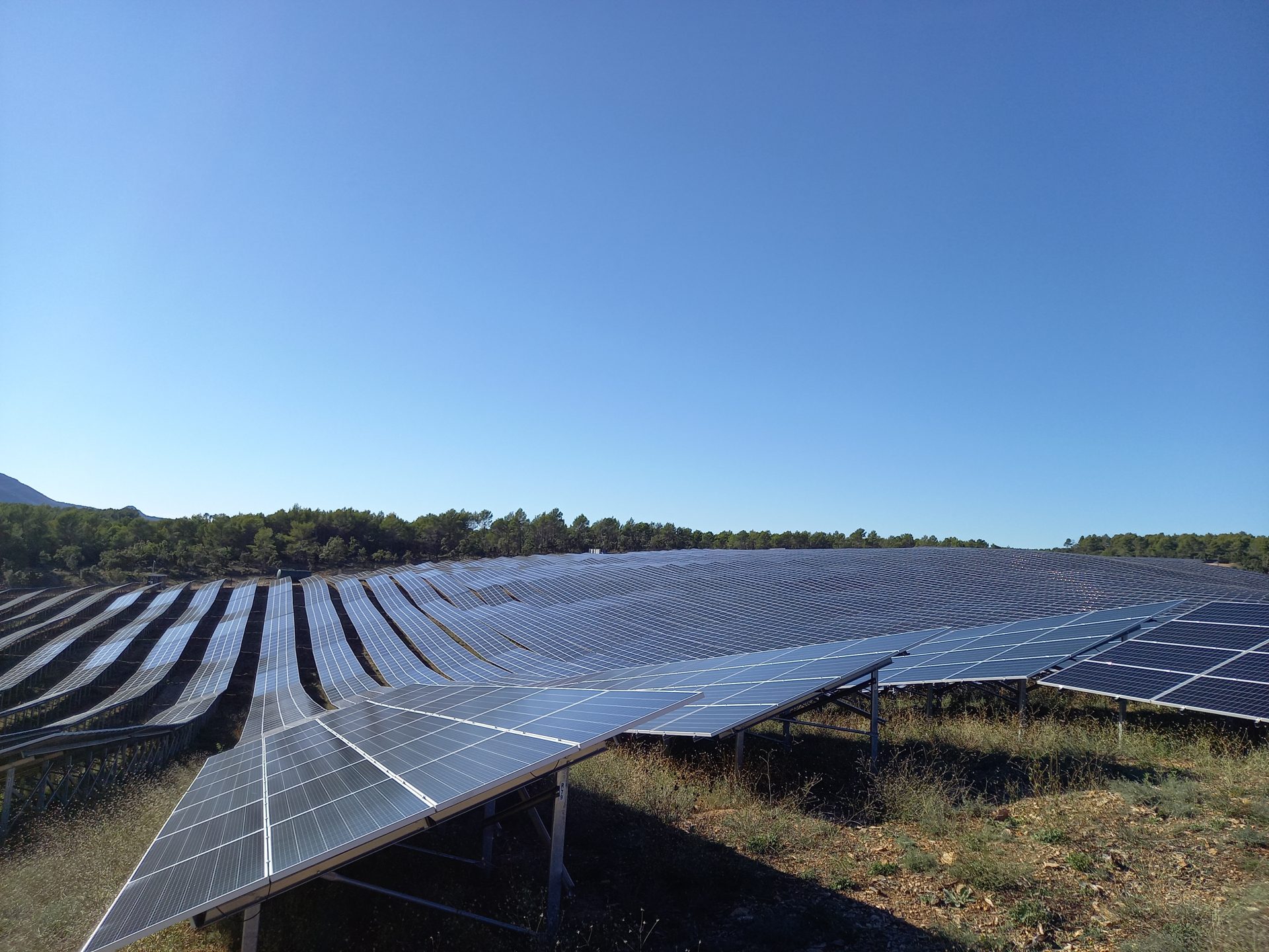 découvrez les acteurs de l'énergie solaire dans l'aude, leurs projets innovants et leur impact sur la transition énergétique. informez-vous sur les entreprises locales, les initiatives durables et les opportunités d'investissement dans le secteur photovoltaïque.