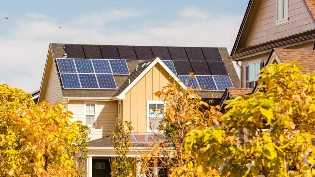 découvrez les aides de l'état pour l'installation de panneaux photovoltaïques en 2025. maximisez votre investissement et réduisez vos factures d'énergie grâce aux subventions et crédits d'impôt disponibles. informez-vous sur les démarches à suivre et les conditions d'éligibilité.