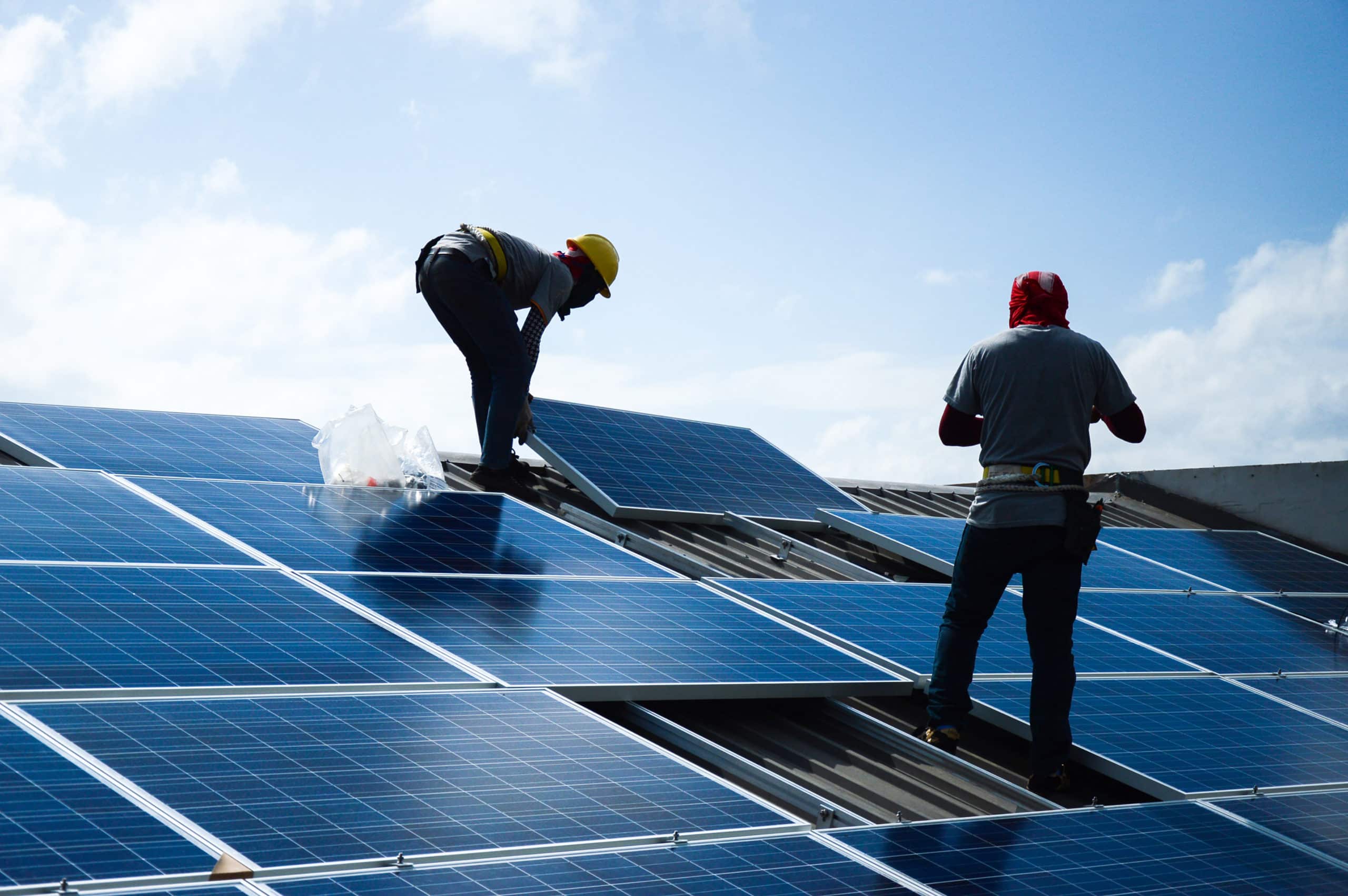découvrez comment bénéficier d'une aide pour l'installation de panneaux solaires. profitez d'informations sur les subventions, les crédits d'impôt et les aides locales pour rendre votre projet d'énergie renouvelable accessible et rentable.