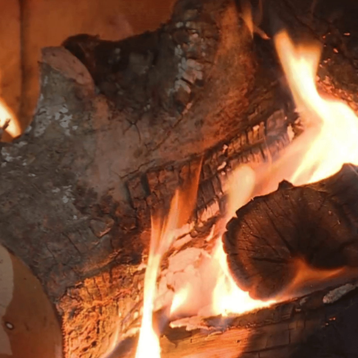 découvrez les différentes aides disponibles pour l'achat et l'installation de systèmes de chauffage au bois. profitez de subventions, crédits d'impôt et autres incitations pour réduire vos dépenses énergétiques tout en optant pour une solution écologique et durable.