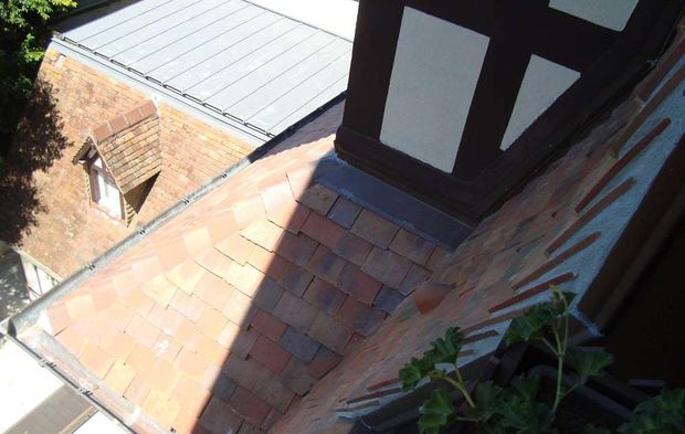 alioune sow prend la relève de simon ondet au sein de solewa, marquant un tournant significatif pour l'entreprise. découvrez les enjeux de cette transition et les nouvelles perspectives qu'apporte ce changement de leadership.