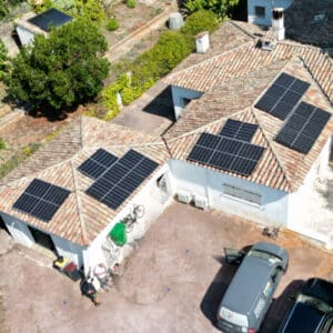 découvrez comment maximiser votre autonomie énergétique à nice grâce à des solutions photovoltaïques innovantes. profitez du soleil niçois pour réduire vos factures d'électricité et contribuer à une planète plus verte.