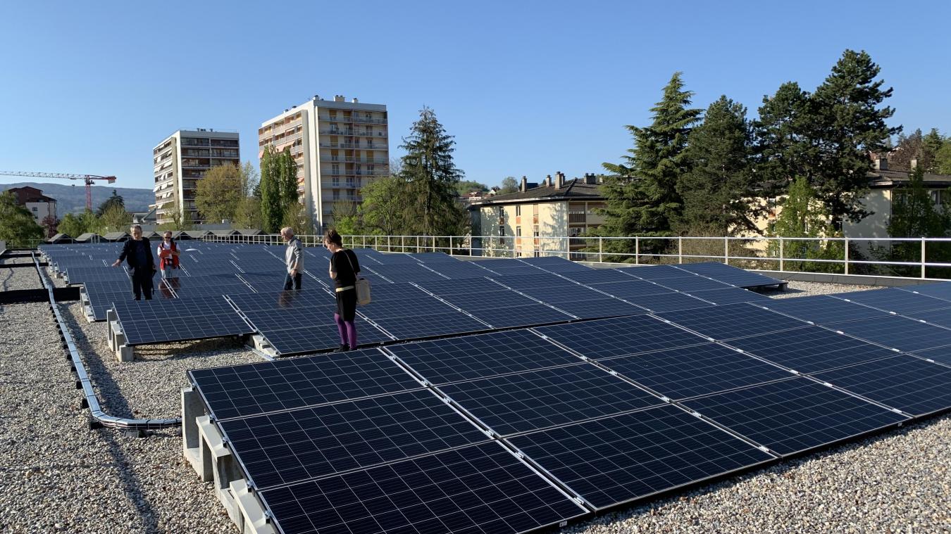 découvrez les nombreux avantages de devenir installateur de panneaux photovoltaïques en haute-savoie. profitez d'un secteur en pleine croissance, de formations adaptées, et d'opportunités professionnelles enrichissantes tout en contribuant à la transition énergétique.