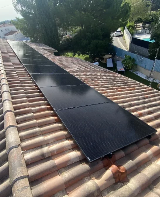 découvrez les nombreux avantages d'installer des panneaux solaires, allant des économies sur vos factures d'énergie à l'augmentation de la valeur de votre propriété. apprenez comment un installateur professionnel peut optimiser votre système pour un rendement maximal et contribuer à un avenir durable.
