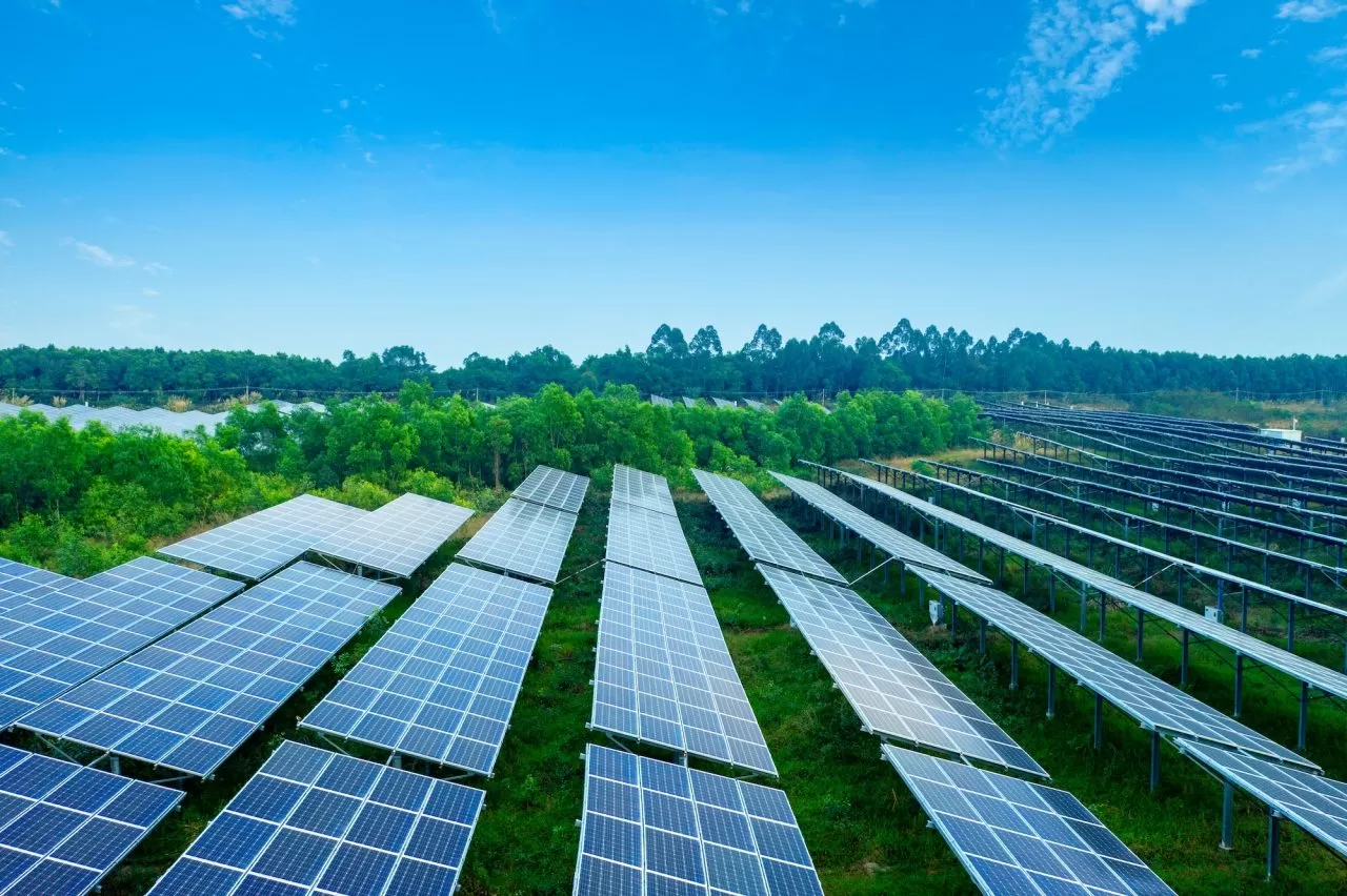 découvrez les nombreux avantages d'opter pour un installateur photovoltaïque au luxembourg. bénéficiez d'une expertise locale, d'un soutien personnalisé, et de solutions énergétiques durables qui réduisent vos factures d'électricité tout en respectant l'environnement.