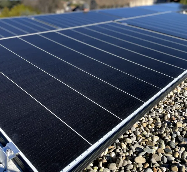 découvrez les nombreux avantages de faire appel à un installateur photovoltaïque à mauguio. profitez d'une expertise locale pour optimiser votre système solaire, réduire vos factures d'énergie et contribuer à la transition écologique. informez-vous sur les aides financières et les solutions sur-mesure adaptées à vos besoins.