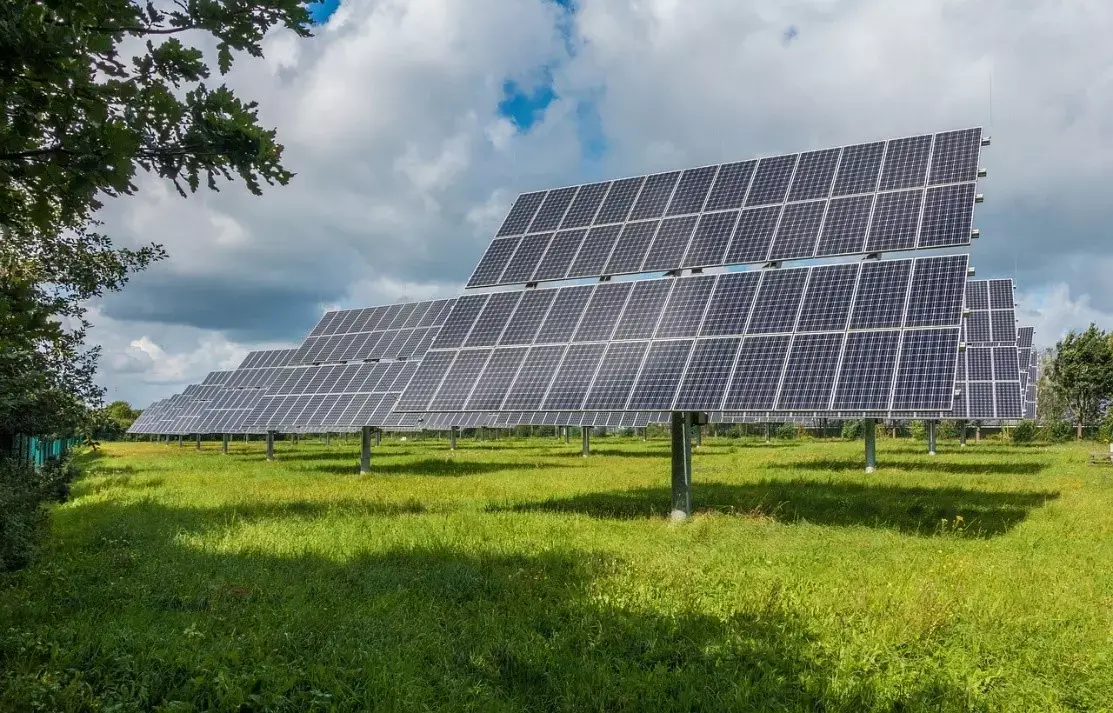 découvrez les nombreux avantages des panneaux solaires : réduction des factures d'électricité, impact environnemental positif, énergie renouvelable, et valorisation de votre patrimoine. optez pour une solution durable et économiquement avantageuse.