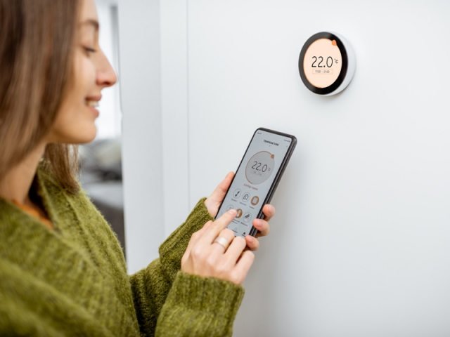 découvrez les nombreux avantages d'un thermostat intelligent : économies d'énergie, confort accru, contrôle à distance, et programmabilité pour une gestion optimale de votre chauffage et de votre climatisation.