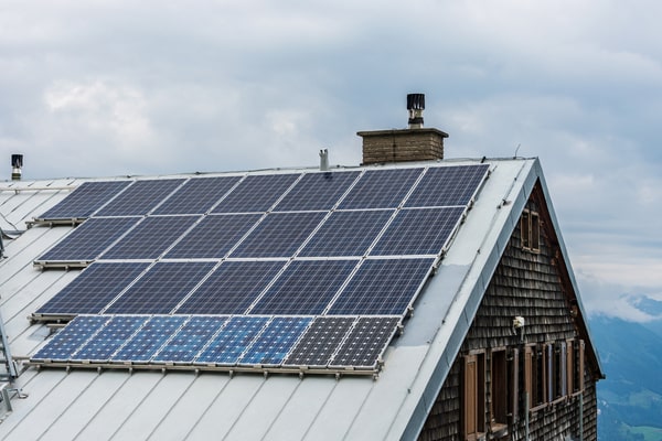 découvrez les opportunités et les défis qui attendent les installateurs photovoltaïques dans un monde de plus en plus tourné vers les énergies renouvelables. explorez les tendances du marché, les innovations technologiques et les régulations à venir qui façonneront l'avenir de cette profession dynamique.