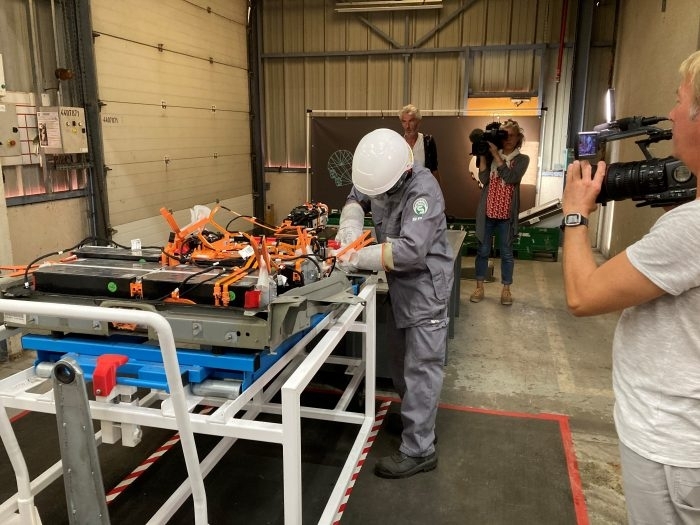 découvrez notre sélection de batteries pour maison, idéales pour stocker l'énergie et optimiser votre consommation électrique. profitez d'une autonomie accrue et d'une solution écologique pour vos besoins énergétiques quotidiens.