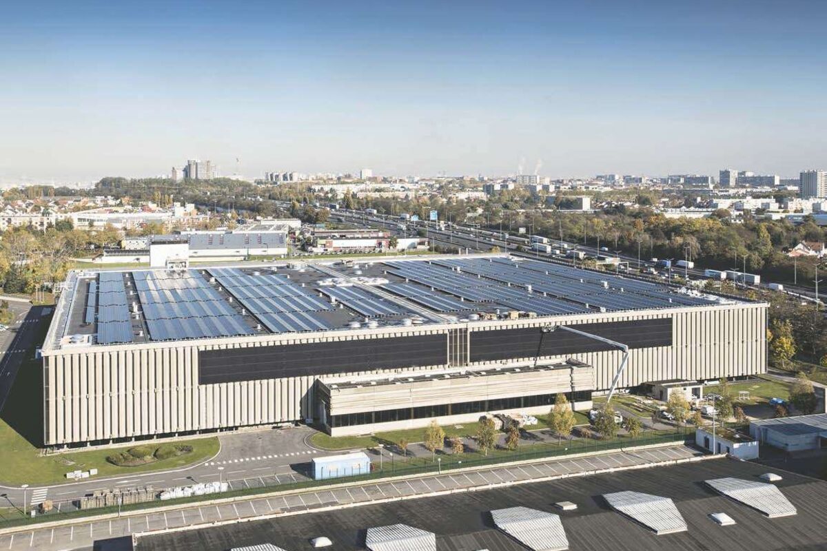 découvrez nos solutions innovantes de centrales sur toiture, alliant performance énergétique et esthétisme. optimisez votre espace tout en réduisant votre empreinte carbone grâce à nos installations sur mesure. contactez-nous pour transformer votre toit en une source d'énergie renouvelable.