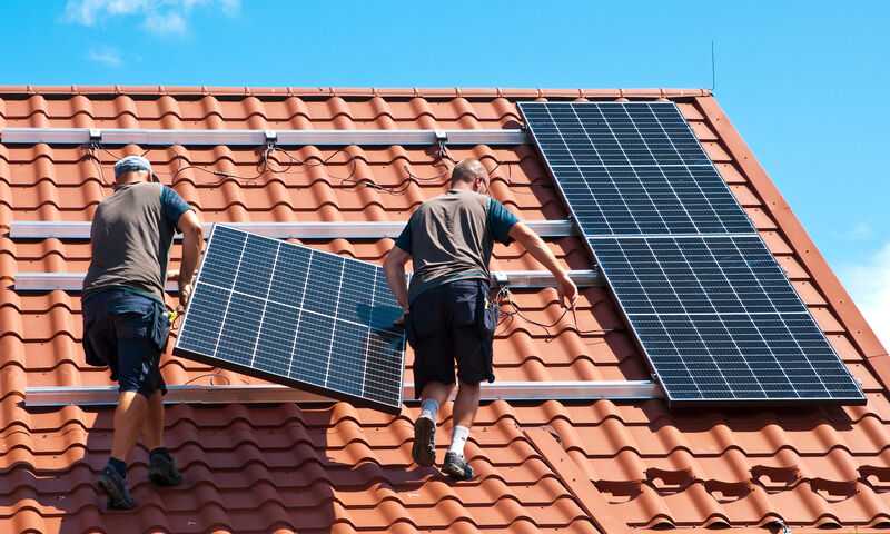 découvrez comment choisir la meilleure entreprise pour l'installation de panneaux photovoltaïques. profitez de conseils d'experts, comparez les offres et assurez-vous d'opter pour un fournisseur fiable et compétent pour vos besoins en énergie solaire.