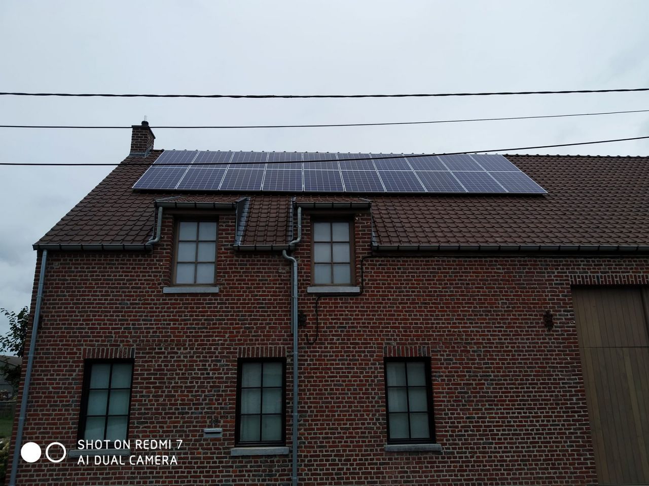découvrez comment choisir le meilleur installateur de panneaux photovoltaïques à charleroi. comparez les offres, vérifiez les certifications et maximisez votre investissement en énergie renouvelable avec des conseils d'experts. engagez-vous vers une transition énergétique efficace et durable.