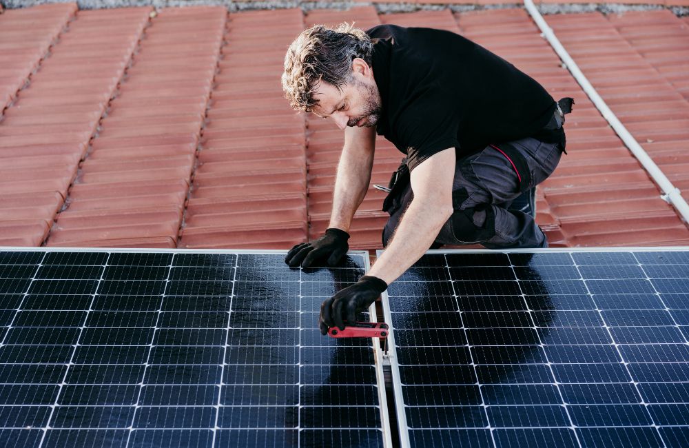 découvrez comment choisir le meilleur installateur de panneaux photovoltaïques à limoges. comparez les services, les tarifs et les avis pour bénéficier d'une installation de qualité et rentabiliser vos investissements en énergie solaire.