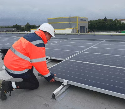 découvrez comment choisir le meilleur installateur de panneaux photovoltaïques en sarthe. profitez de conseils pratiques pour maximiser votre projet énergétique tout en bénéficiant d'une installation de qualité.
