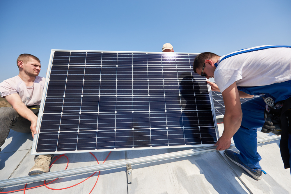 découvrez comment choisir le bon installateur de panneaux solaires pour optimiser votre investissement énergétique. suivez nos conseils pour sélectionner un professionnel qualifié, renforcer l'efficacité de votre installation et garantir un service de qualité.